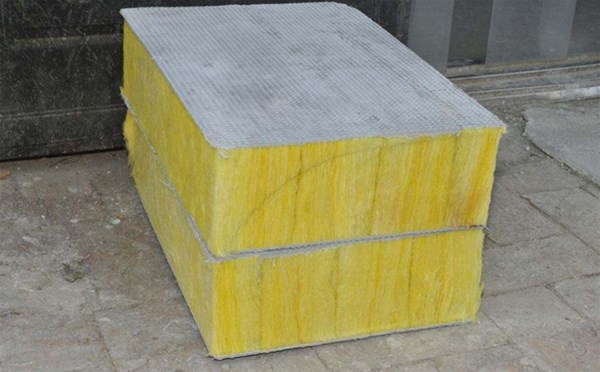 巖棉板廠家總結生產(chǎn)過程中影響產(chǎn)品吸收性能的因素